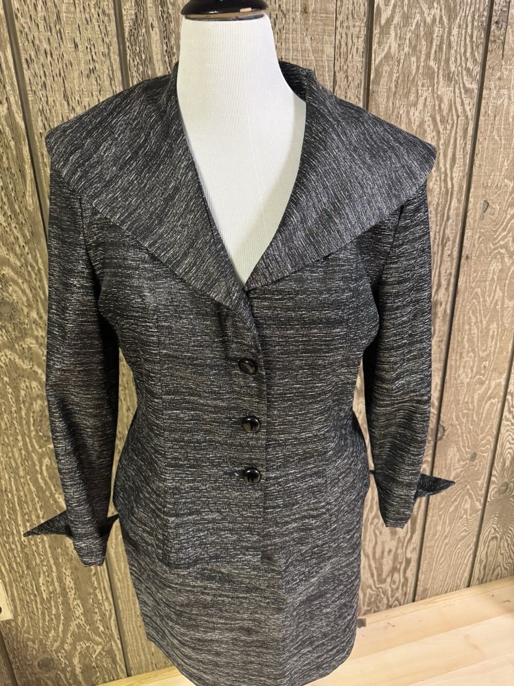 RENEE DUMARR 2 Pc JACKET AND SKIRT Size 16